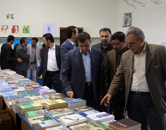 نمایشگاه کتاب آذربایجان با بیش از 2000 عنوان کتاب
