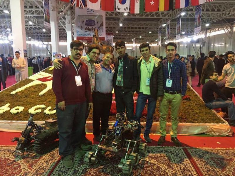 تیم رباتیک دانشگاه محقق بهترین تیم در مسابقات Iran Open 2017 شد