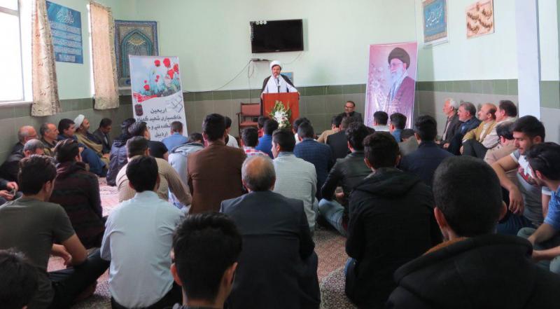 مراسم چهلم شهدای گمنام  آموزشکده فنی رازی اردبیل برگزار شد