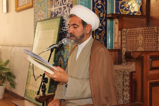 سازشکار نمی تواند از دین خدا پاسداری کند