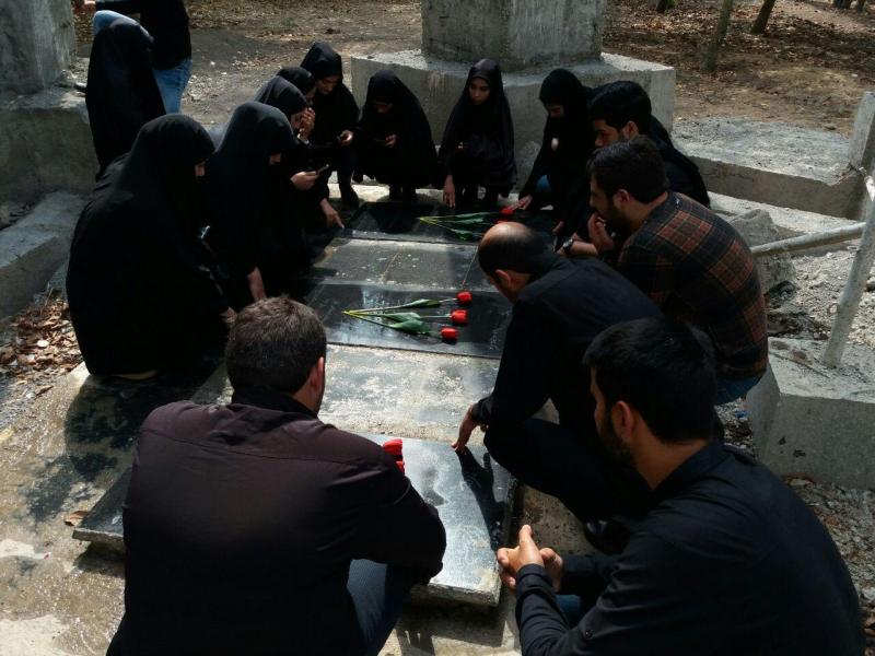 عطر افشانی مزار شهدای گمنام شهرستان بیله سوار