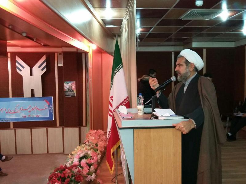  اعمال ناشایست موجب بی بصیرتی انسان می شود