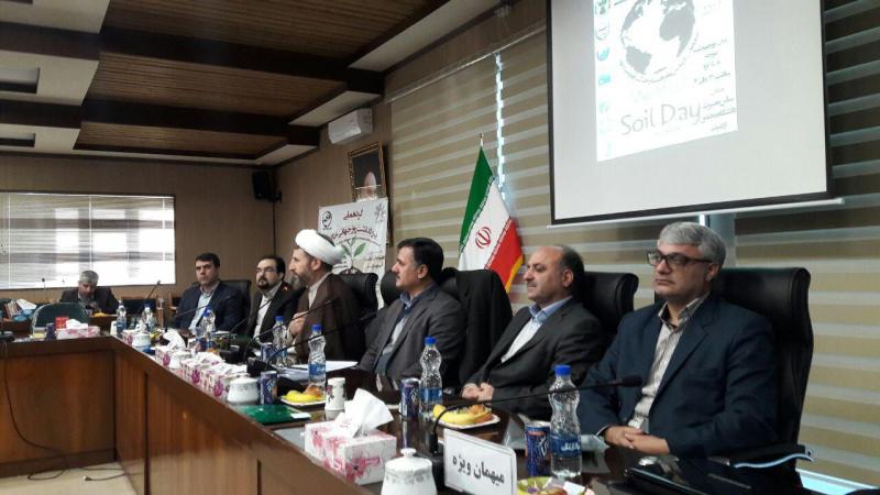  استفاده بی‌رویه کودهای شیمایی مهمترین عامل فرسایش خاک‌های زراعی است
