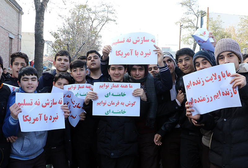 راهپیمایی مردم اردبیل در حمایت از مواضع رهبری، امنیت و اقتدار + تصاویر