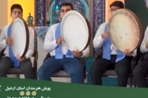 مولودی خوانی کانون فرهنگی هنری نبی رحمت(ص) شهر عنبران + فیلم