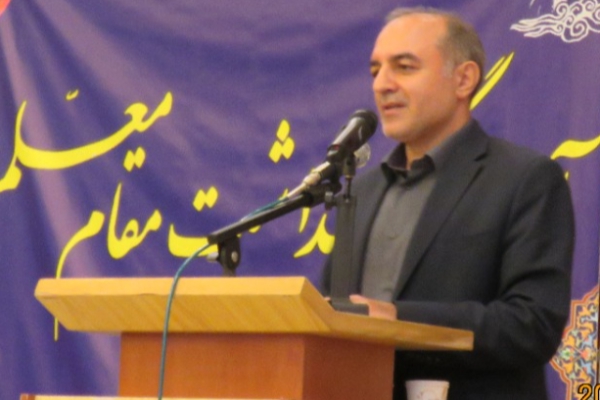مراسم بزرگداشت مقام معلم در دانشگاه فرهنگیان اردبیل + عکس
