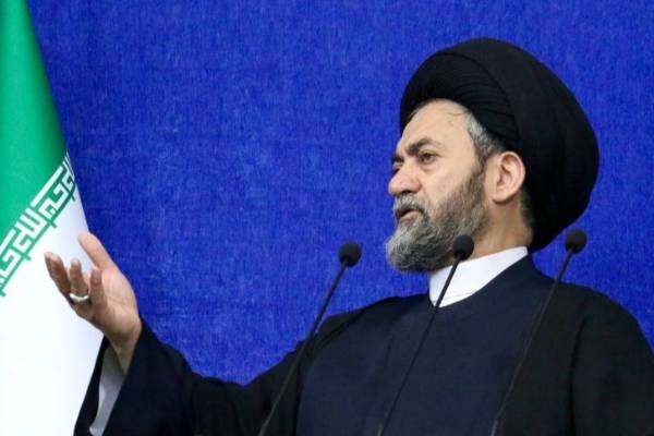 تغییر نام خلیج فارس، اعتراف ضمنی به اصالت آن است/خسارت کارخانجات ناشی از قطع برق جبران شود