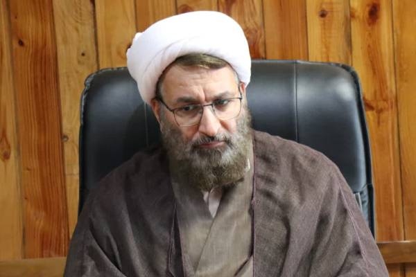 راهبری، ساماندهی و نظارت بر عملکرد مداحان رسالت کانون مداحان است.