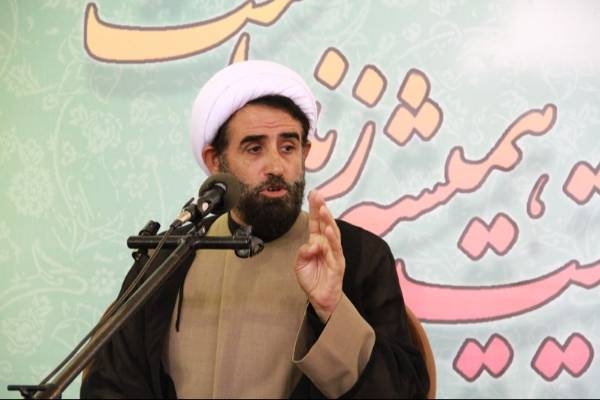 مکتب امام (ره)؛ الگویی برای تمدن سازی اسلامی و نفوذ جهانی است